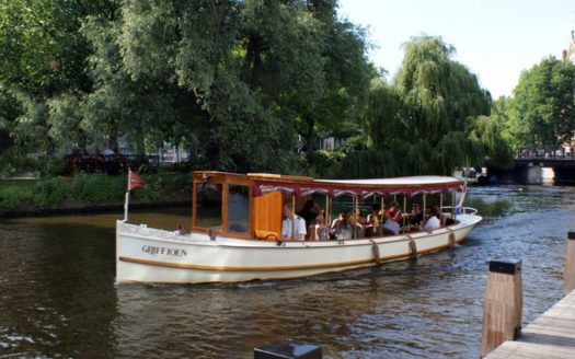 Saloonboat XVI