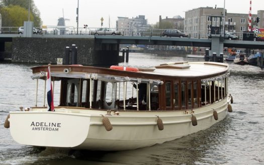 Saloonboat XXIV