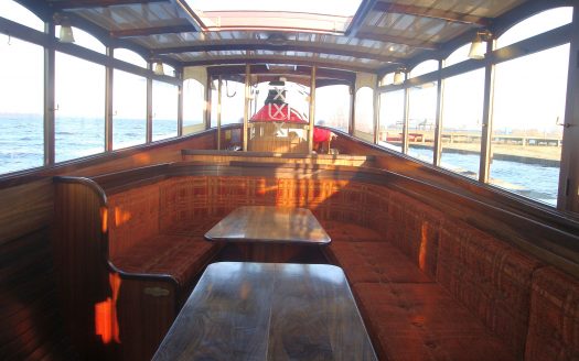 Saloonboat XIII