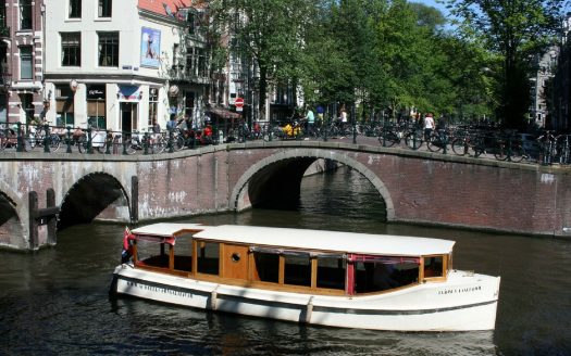 Saloonboat XXIII